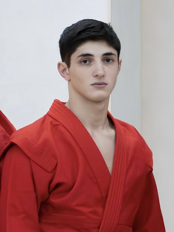 Спортсмен из Адыгеи одержал победу на Чемпионате мира по борьбе самбо